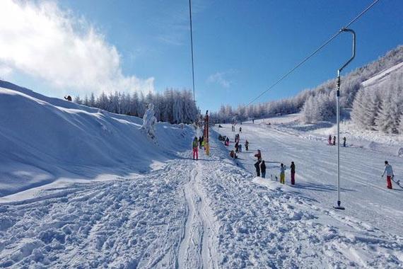 国内滑雪好去处_国内必去十大滑雪场滑雪