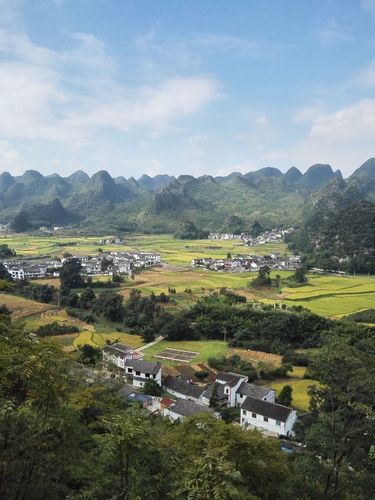 万峰林旅游最佳时间_万峰林旅游最佳时间是几月