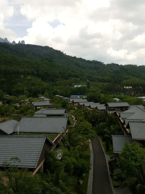 七仙岭希尔顿逸林酒店_七仙岭希尔顿逸林酒店介绍