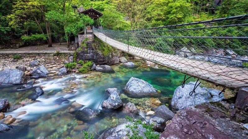 牯牛降景区玩一圈要多长时间_牯牛降旅游值得去吗?