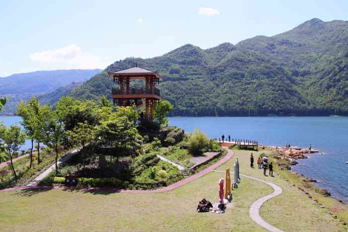 雷波马湖好耍不_雷波马湖风景区露营基地怎么样