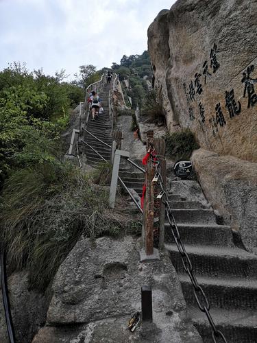 华山哪条线路风景最好-华山哪条线路风景最好看